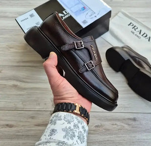 لوفر رجالي Prada أسود بتصميم Double Buckle